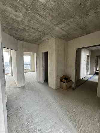 Продаж Квартира 3-кімнатна, 6/10 поверх на вул. Набережна Івано-Франківськ