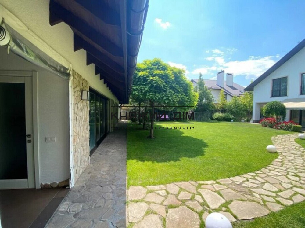 Продаж два будинки на одній ділянці в закритому клубному містечку Іванковичі. № 2211604 Іванковичі - фото 3