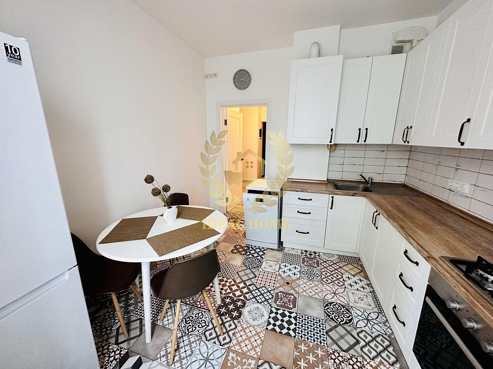 Продаж Квартира 2-кімнатна, 8/9 поверх на Писаржевского Академика ул., 8 Kiev - photo 1