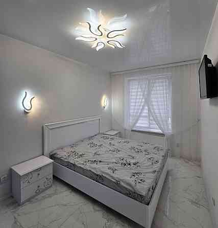 Оренда Квартира 2-кімнатна, 6/10 поверх на Слобідська, 9 Krykhivtsi