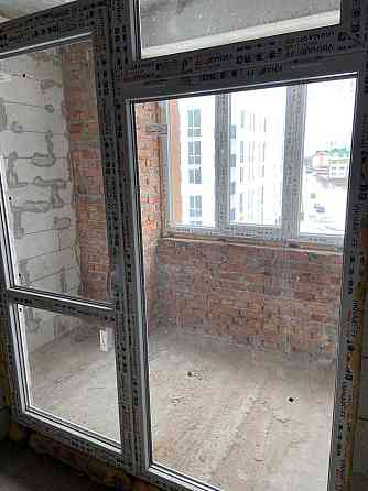 Продаж Квартира на улица Героїв Крут 4 