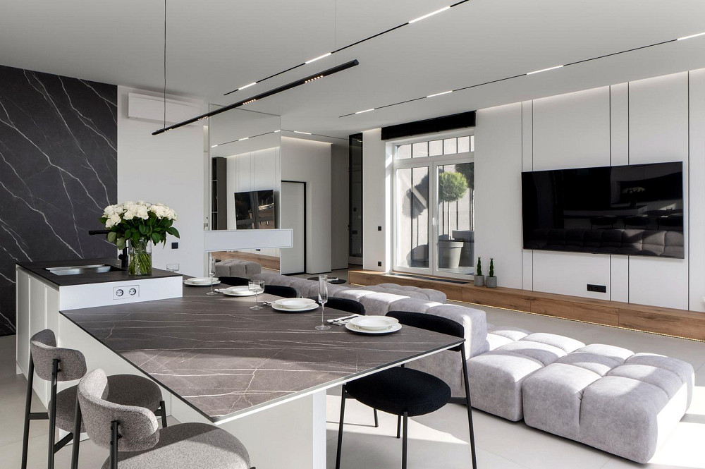 Продаж Квартира 3-кімнатна, 5/5 поверх на Університетська вул., д. 17-А Киев - изображение 4