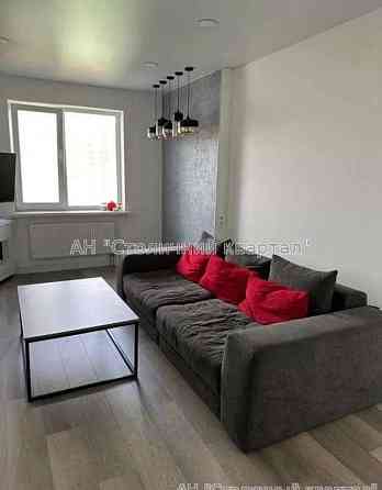 Продаж Будинок 2-кімнатний на Донця Михайла вул., 2А Киев