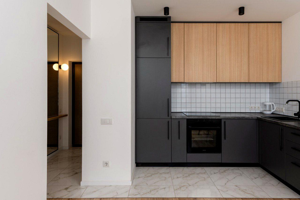 Продаж Квартира 2-кімнатна, 4/9 поверх на Салютна вул., д. 2б Київ - фото 3