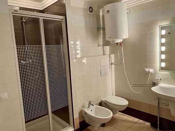 Оренда Квартира 2-кімнатна, 4/10 поверх на ул. Татарская, 7 Київ