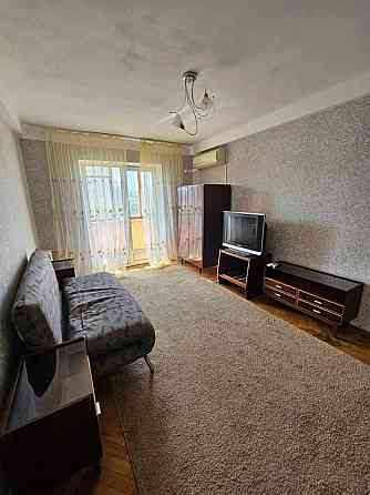 Оренда Квартира 3-кімнатна, 4/9 поверх на Бучми, 6 Київ