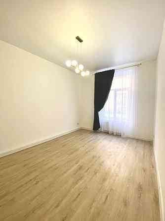 Оренда офісне приміщення на Мулика поверх - 1/5 Івано-Франківськ