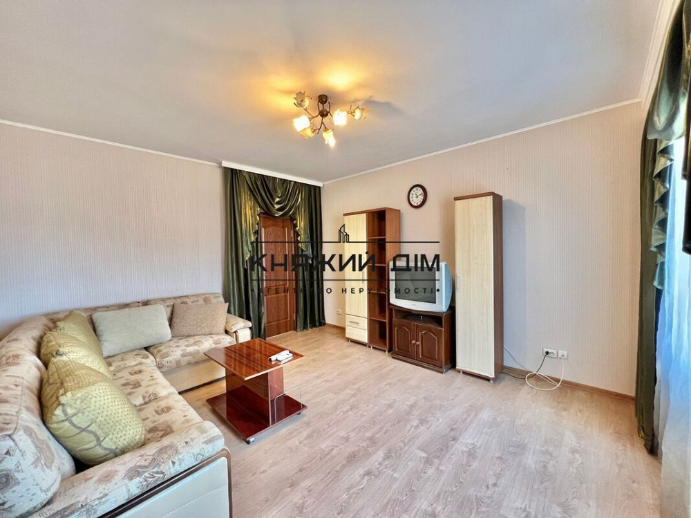 Продаж 1-кімнатної роздільної квартири в Ірпені. № 21145238 Ірпінь - фото 1