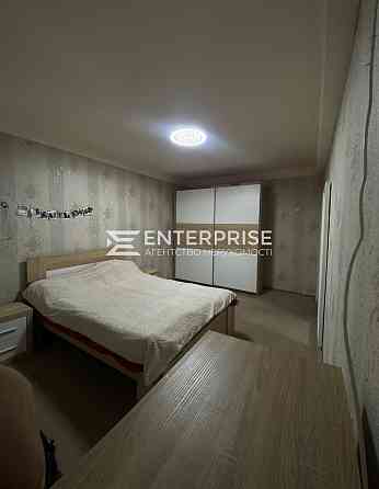 Продаж Квартира 2-кімнатна, 1/9 поверх на вул. Солом'янська Київ