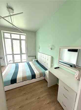 Продаж Квартира 2-кімнатна, 5/5 поверх на Олекси Тихого вул., д. 38/19 Киев