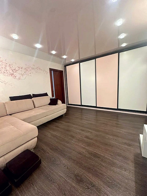 Продаж Квартира 3-кімнатна, 1/10 поверх на Малышева ул., 32 Dnipro - photo 7