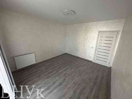 Продаж Квартира 1-кімнатна, 5/10 поверх на Університетська Ужгород