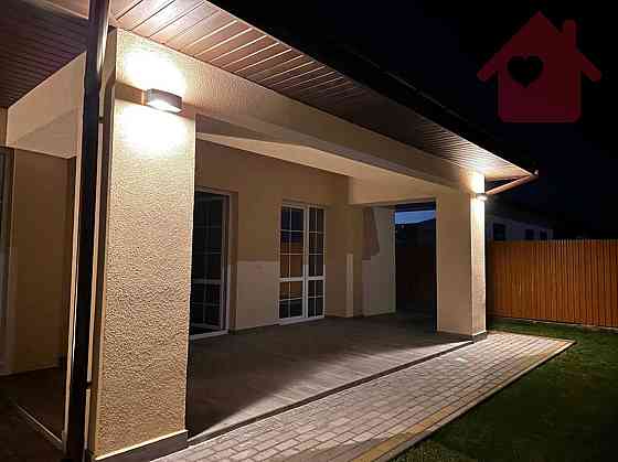 Продаж Будинок Uzhhorod