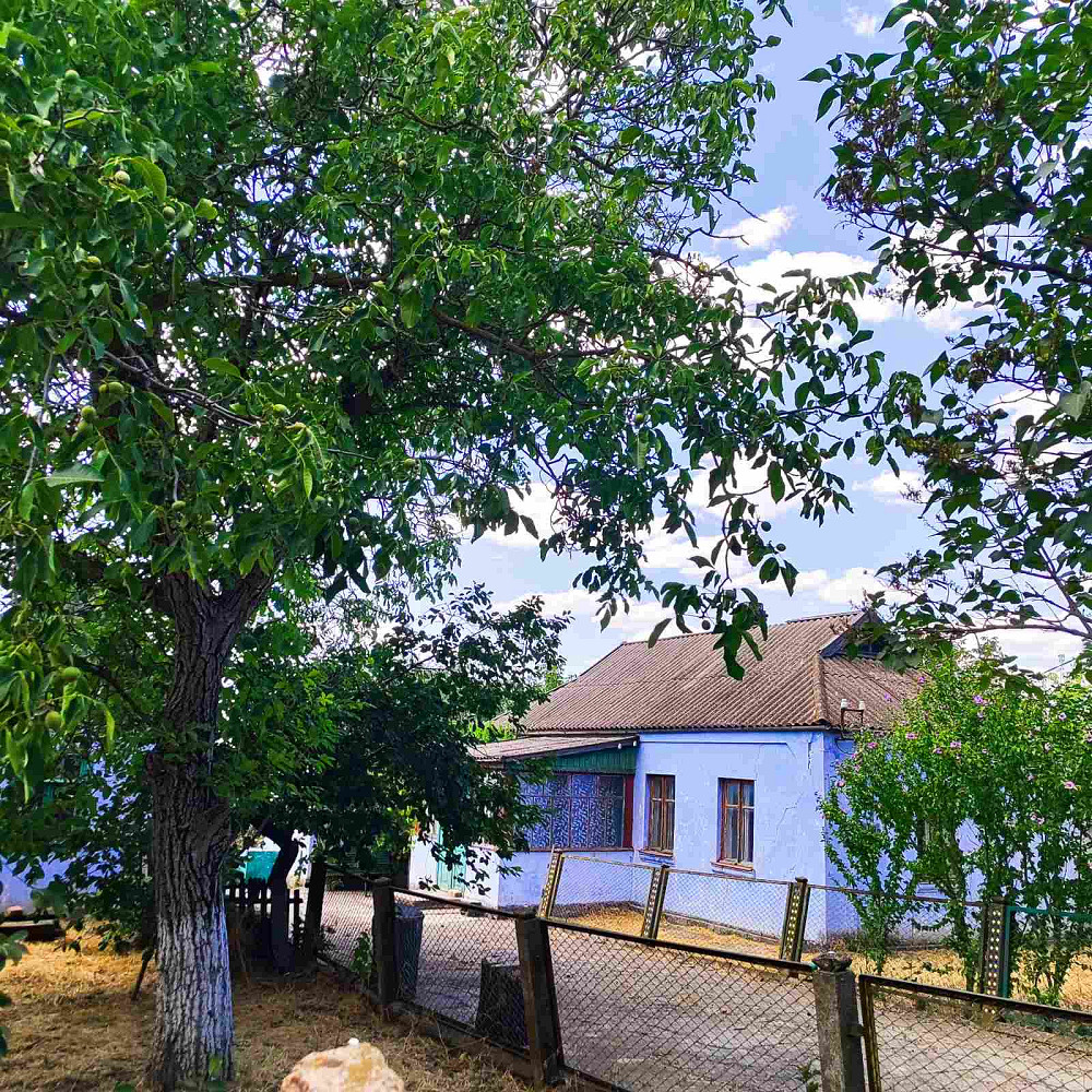 Продаётся небольшой,одноэтажный  дом в с. Дачное. Dachne - photo 1