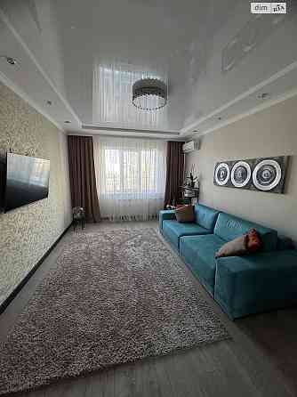 Продаж Квартира 3-кімнатна, 6/9 поверх на Котарбінського Вільгельма вул., д. 17 Kiev