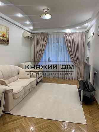 Оренда 3 кімнатної квартири м. Кловська. Код об'єкту: 1184591 Київ