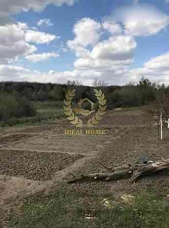 Продам 3х поверховий цегляний будинок Фастівський р-н, ст. Триліси 