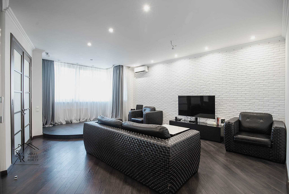 Продаж Квартира 2-кімнатна, 18/21 поверх на Туманяна Ованеса вул., д. 15А Київ - фото 1