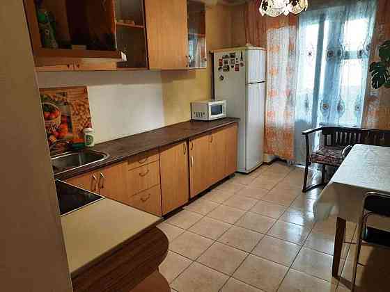 Оренда Квартира 2-кімнатна, 14/18 поверх на ул. Михаила Драгоманова Київ