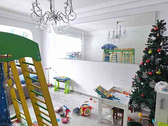 Продаж Квартира 2-кімнатна, 4/9 поверх на Василівська вул., д. 2 Київ