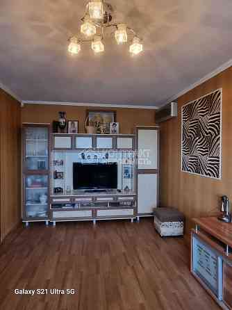 Продаж Квартира 3-кімнатна, 8/10 поверх на вул. Матюшенко Kharkiv