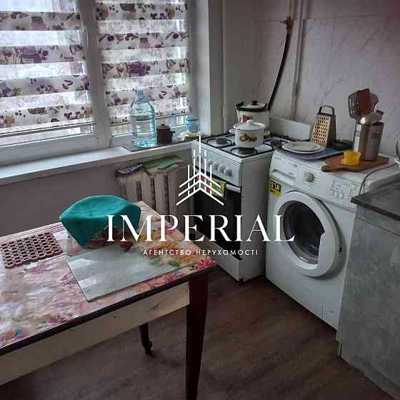 Продаж Квартира 3-кімнатна, 11/12 поверх на вул. Відрадний Київ