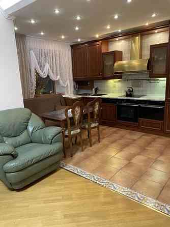 Оренда Квартира 1-кімнатна, 6/18 поверх на пр. Бажана, 26 Kiev