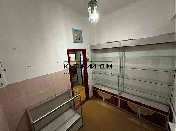 Оренда офісне приміщення на Дмитриевская ул. поверх - 1/5 Київ