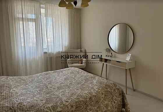 Продаж роздільної 2-х кімнатної квартири на Осокорках. № 21146315 Київ