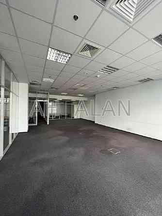 Оренда офісне приміщення на вул. Амосова Миколи приміщень - 5, поверх - 4/17 Kiev