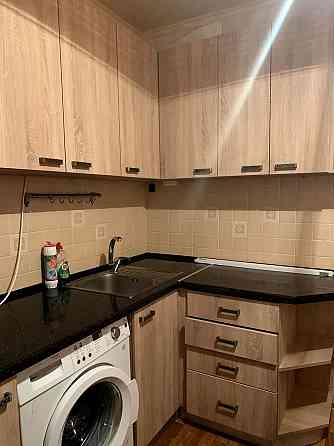 Оренда Квартира 1-кімнатна, 3/9 поверх на Маршала Рокосовського, 10А Київ