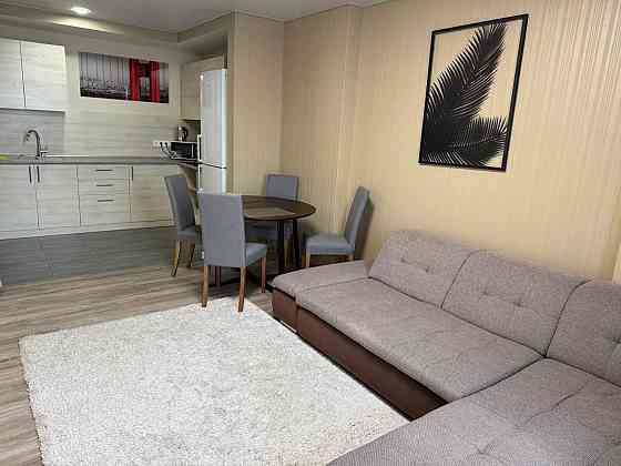 Оренда Квартира 1-кімнатна, 12/25 поверх на Лепсе Івана бул., 6В Киев