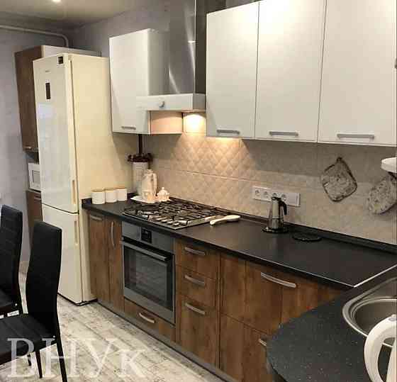 Продаж Квартира 2-кімнатна, 9/10 поверх на Левка Лукяненка Вінниця