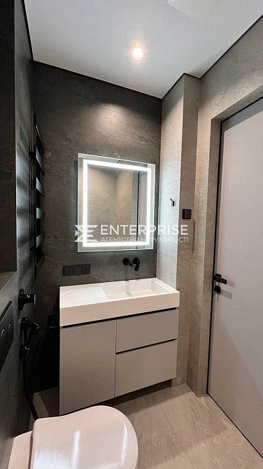 Продаж 2к Квартира 78 кв.м Салютна вул. Kiev - photo 11