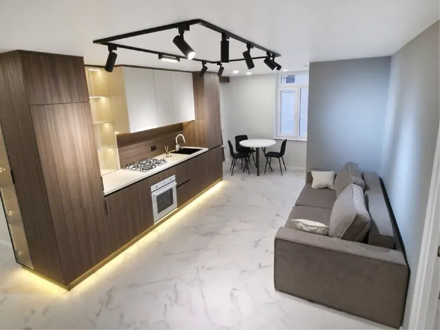 Продажа 3к Квартира 80 кв.м Сахарова Тернополь - изображение 1