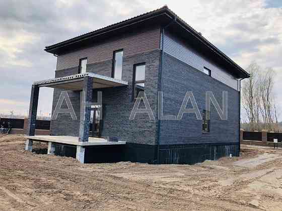 Продаж Будинок 5-кімнатний на Виноградна вул., 1 Лісники