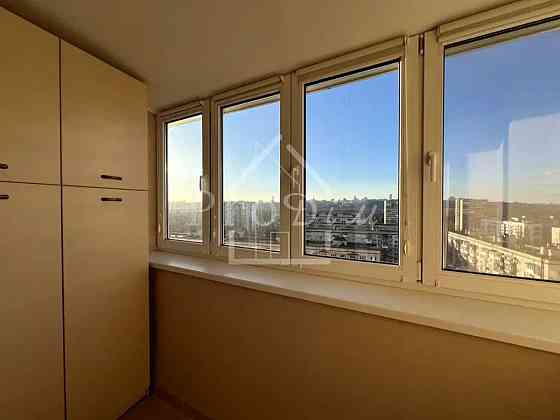 Оренда Квартира 2-кімнатна, 14/17 поверх на Ігоря Шамо бульв. (Олексія Давидова), 10 Kiev