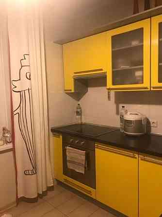 Оренда Квартира 3-кімнатна, 8/20 поверх на пр. Николая Бажана, 34 Київ