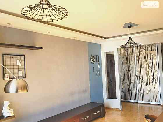 Оренда Квартира 3-кімнатна, 12/17 поверх на Драгоманова, 1А Kiev