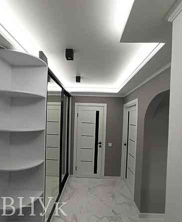 Продаж Квартира 1-кімнатна, 1/8 поверх на Тракт Глинянський L'viv