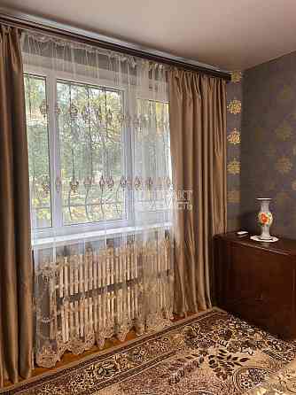 Оренда Квартира 3-кімнатна, 1/5 поверх на вул. Героїв Праці Харків