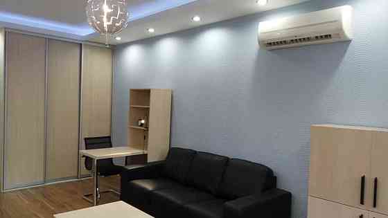 Оренда Квартира 2-кімнатна, 3/12 поверх на вул. Паньківська, 27/78 Київ