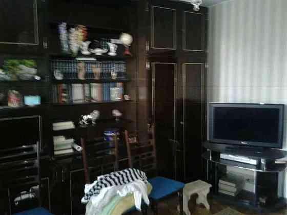 Продаж Квартира 4-кімнатна, 5/9 поверх на Посмитного улица, 25а Одесса