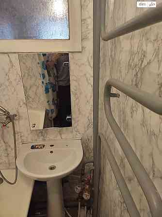 Оренда Квартира 3-кімнатна, 6/9 поверх на вул. Космонавта Поповича, 16 Київ