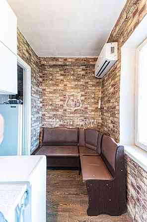 Продаж Квартира 1-кімнатна, 9/9 поверх на Андрія Малишка, 27 Київ