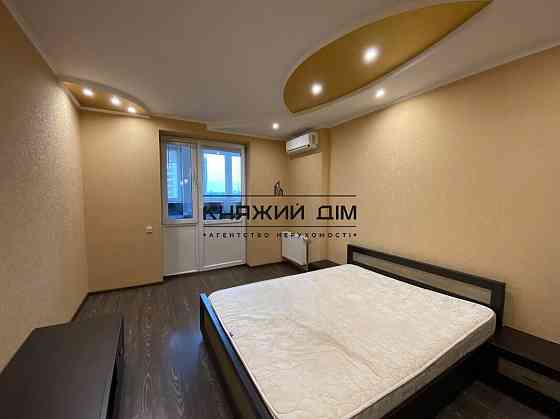 Є генератор! Відмінна трикімнатна роздільна квартира на Березняках. код об’єкта 1133556 Kiev