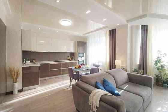 Продаж Квартира 2-кімнатна, 8/15 поверх на Юлії Здановської вул., д. 73Ж Kiev