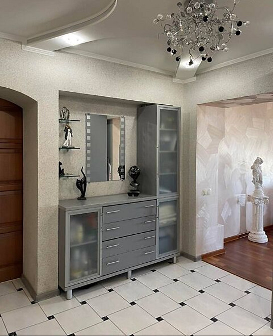 Продаж 3к Квартира 98 кв.м проспект Миру, Житомир - фото 1