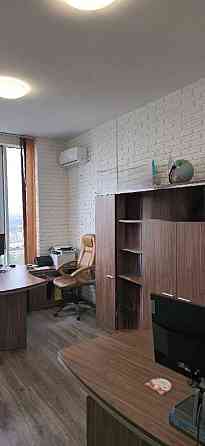 Продаж Квартира 2-кімнатна, 21/23 поверх на Берестейський вул., д. 26 Kiev