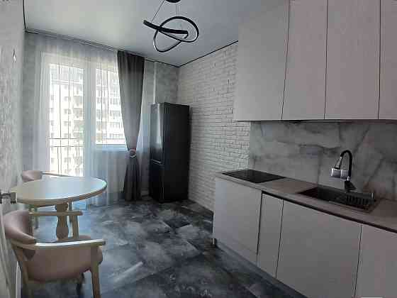 Квартира с ремонтом Новый дом Таирова Odessa